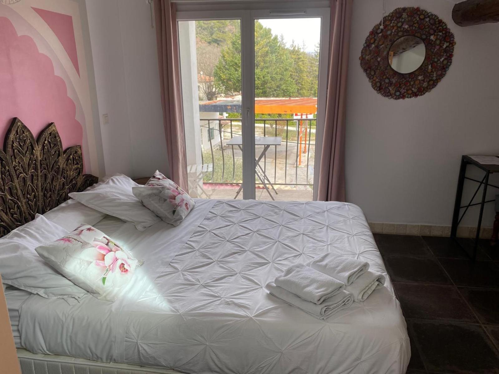 Auberge Les Galets Peyruis المظهر الخارجي الصورة