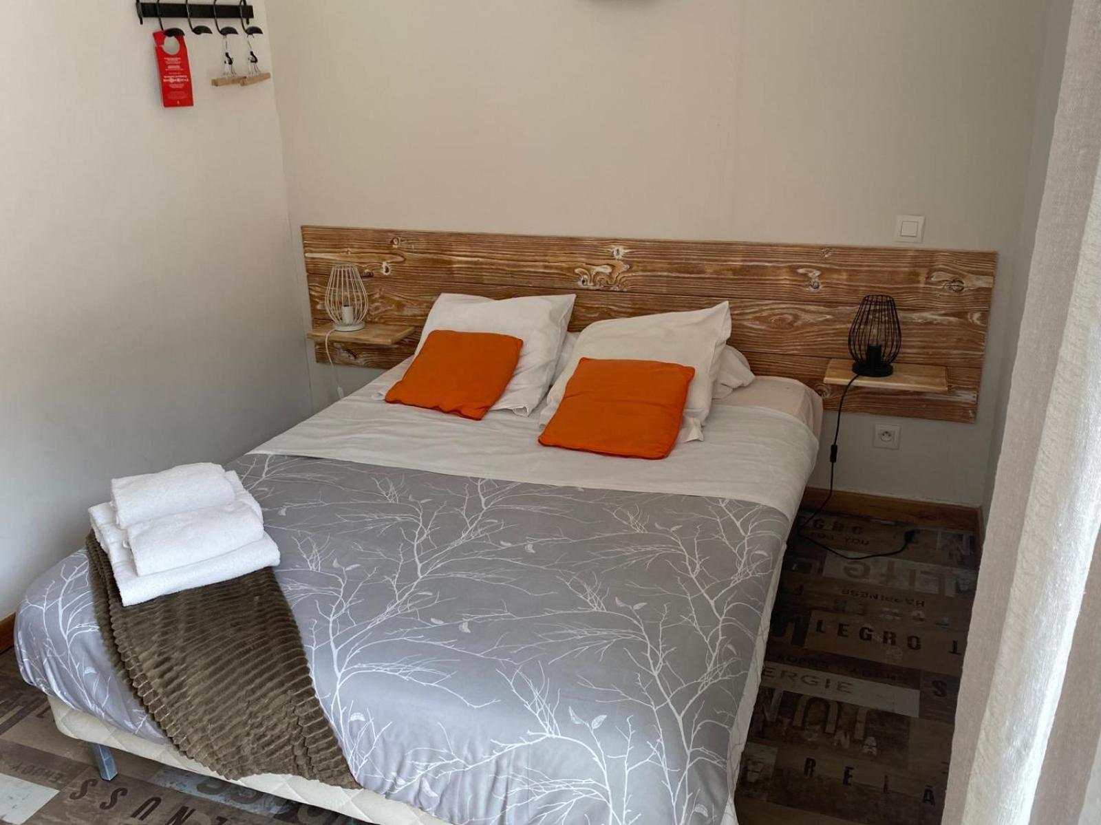 Auberge Les Galets Peyruis المظهر الخارجي الصورة